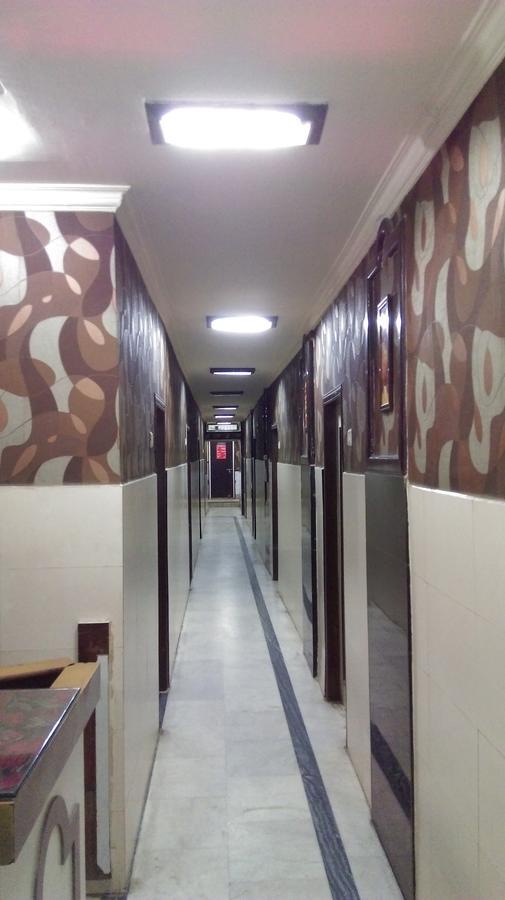 Hotel Prince B Guwahati Ngoại thất bức ảnh