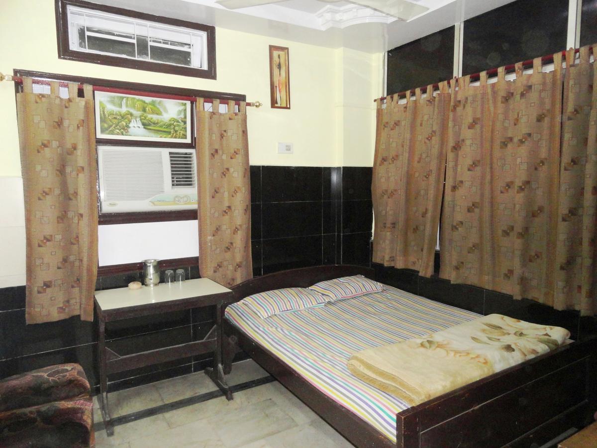 Hotel Prince B Guwahati Ngoại thất bức ảnh